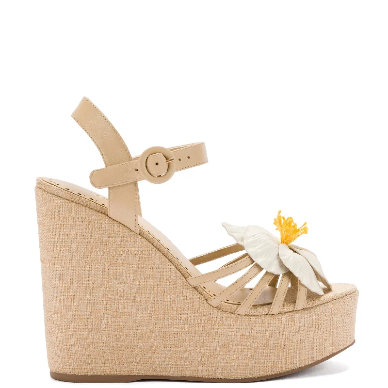 Savings Galore Magnolia Wedge In Ivory Leather